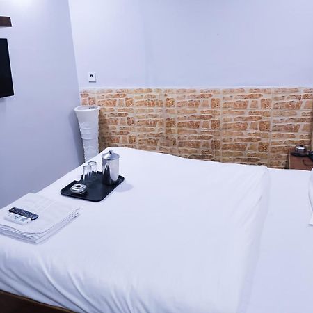Mannat Stay Hotel - Laxmi Nagar 뉴델리 외부 사진