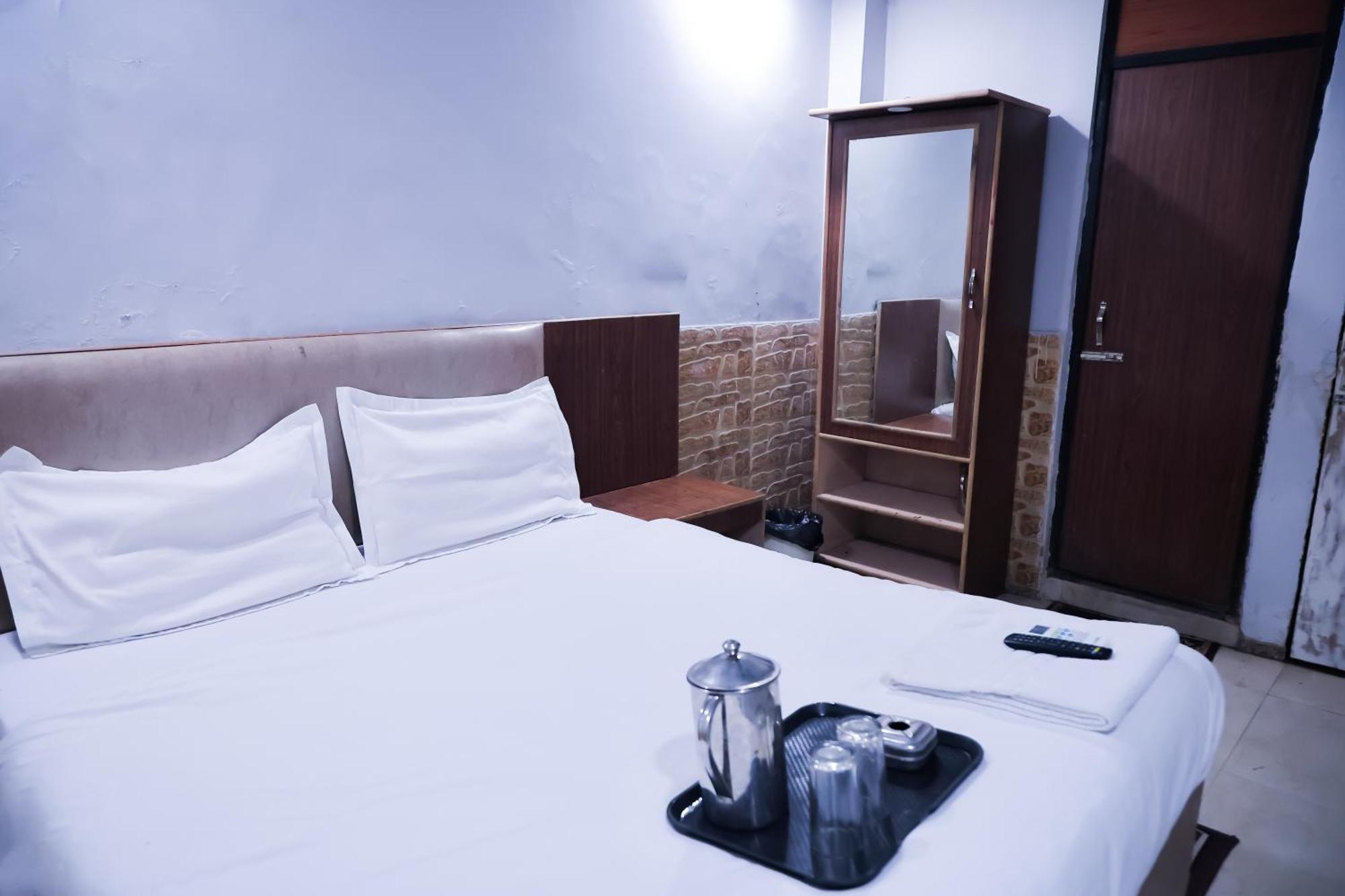 Mannat Stay Hotel - Laxmi Nagar 뉴델리 외부 사진