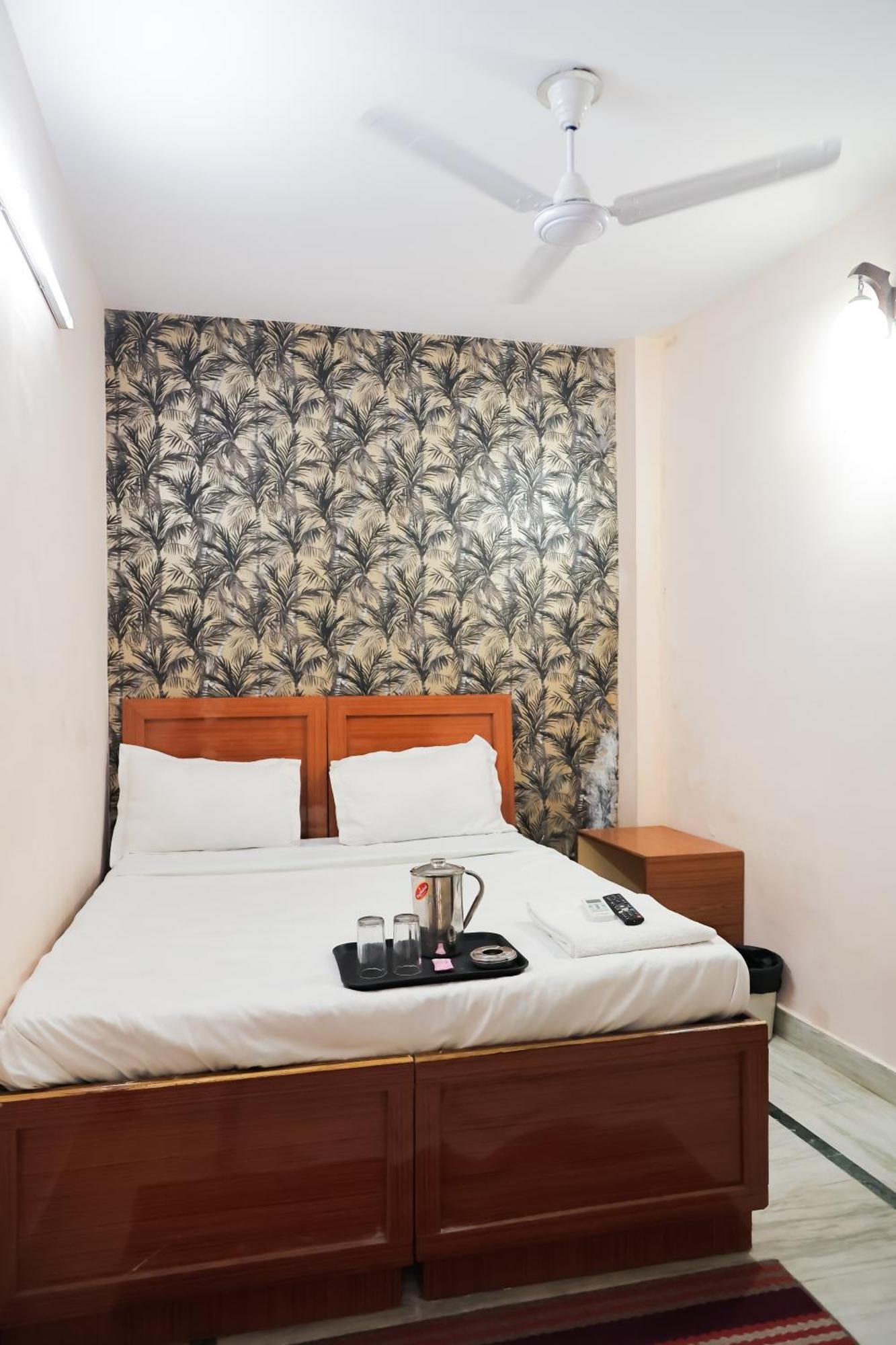 Mannat Stay Hotel - Laxmi Nagar 뉴델리 외부 사진