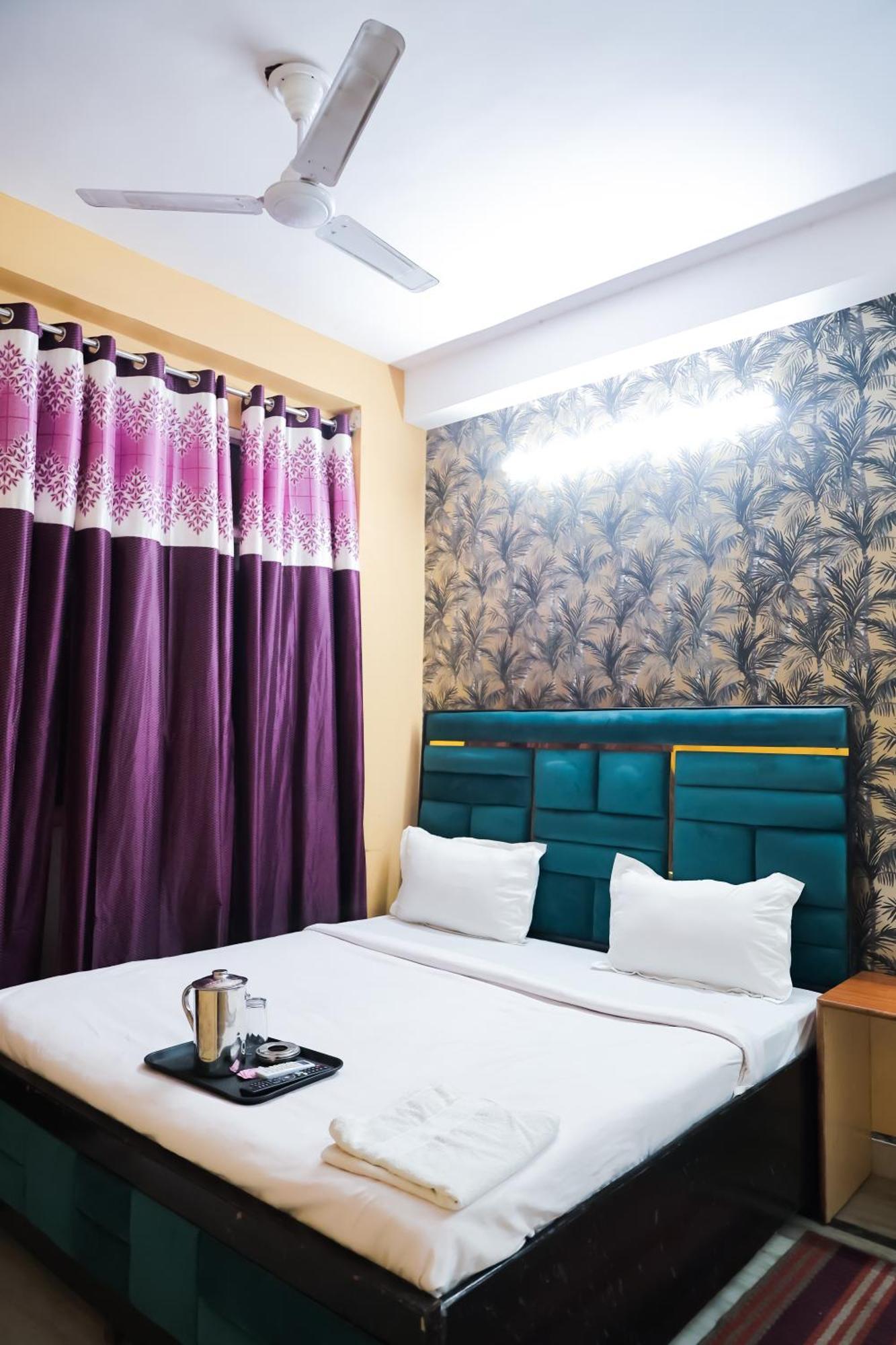 Mannat Stay Hotel - Laxmi Nagar 뉴델리 외부 사진